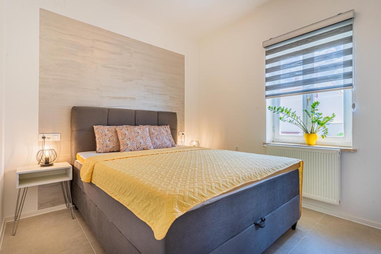 Apartments Ivanka קרס מראה חיצוני תמונה